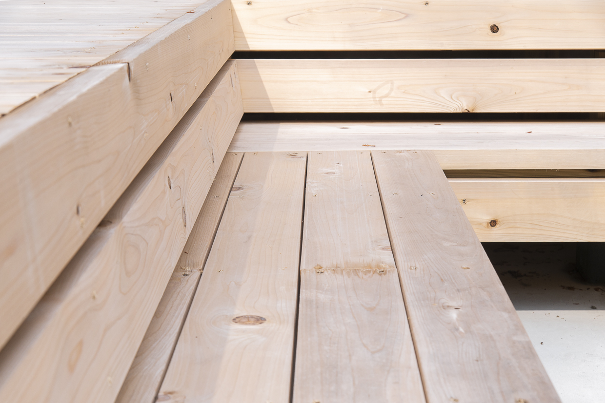 背もたれの角度が絶妙なベンチシート